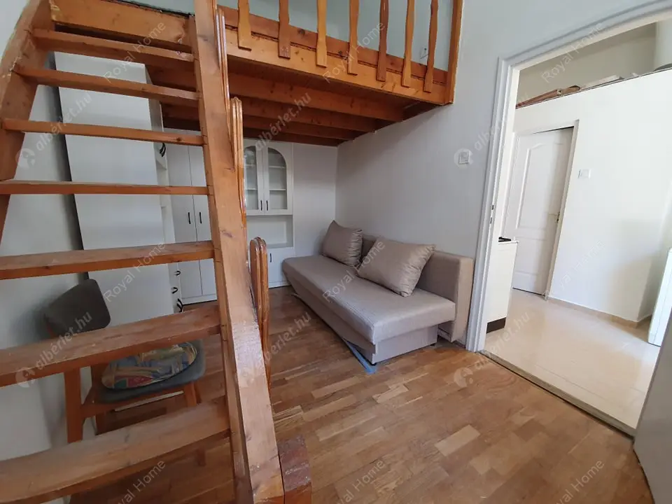 Kiadó albérlet 180000 Ft/hó áron: Budapest, VII. kerület  Csengery utca. Mérete: 35 nm, 1 szobás | Alberlet.hu - 5655615