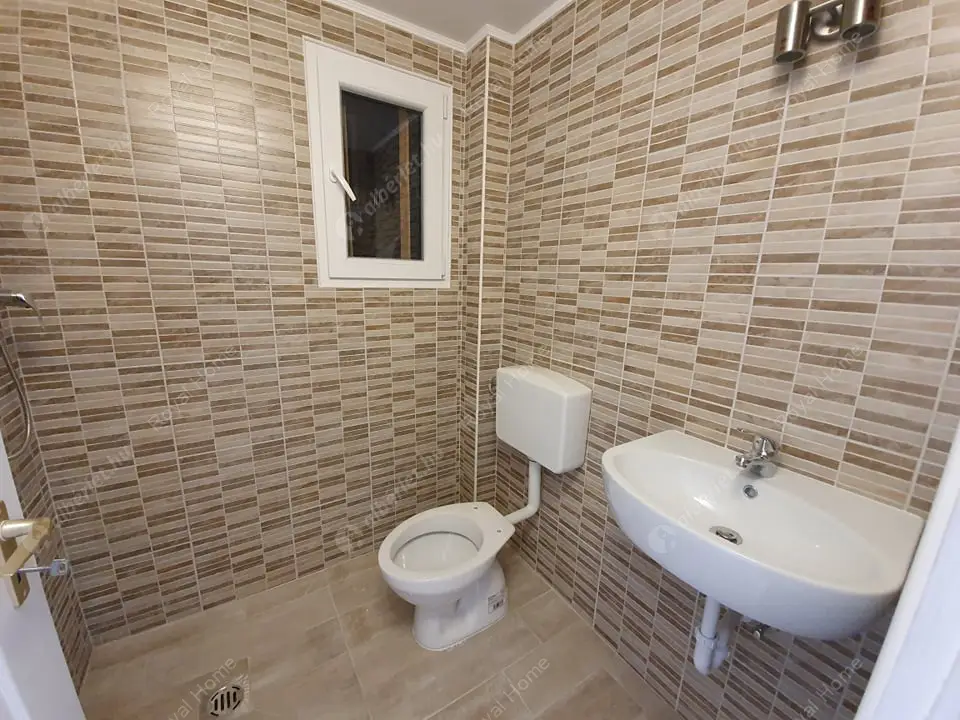 Kiadó albérlet 180000 Ft/hó áron: Budapest, VII. kerület  Csengery utca. Mérete: 35 nm, 1 szobás | Alberlet.hu - 5655618