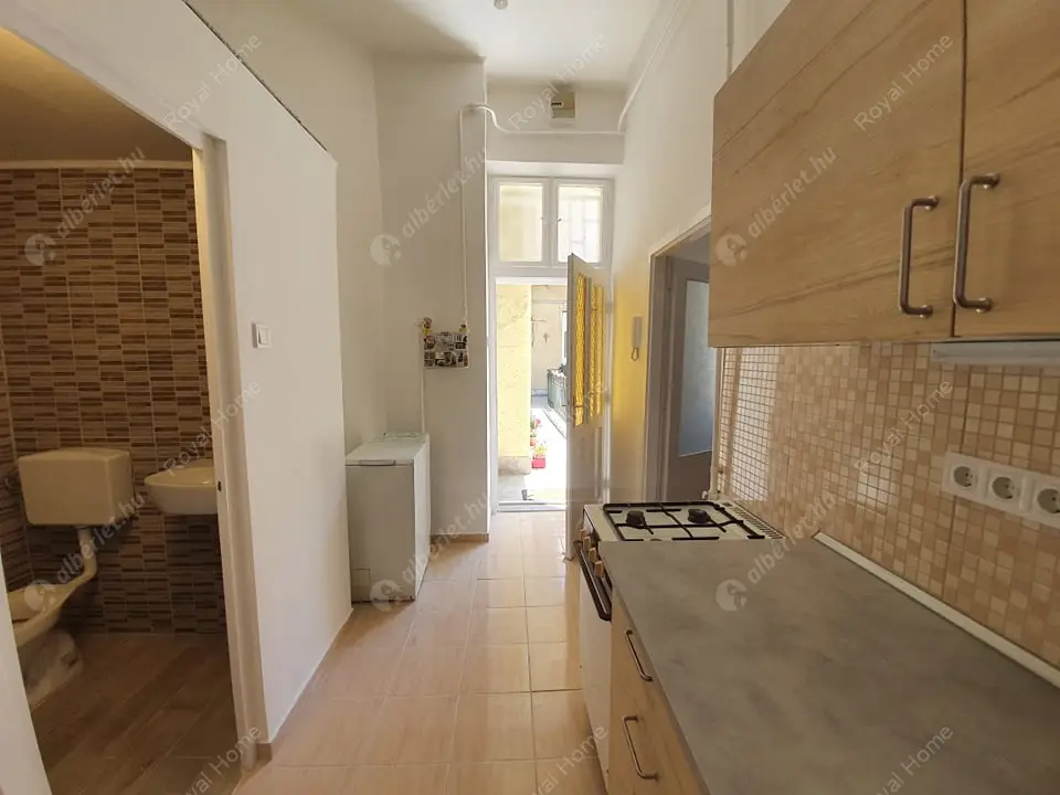 Kiadó albérlet 180000 Ft/hó áron: Budapest, VII. kerület  Csengery utca. Mérete: 35 nm, 1 szobás | Alberlet.hu - 5655619