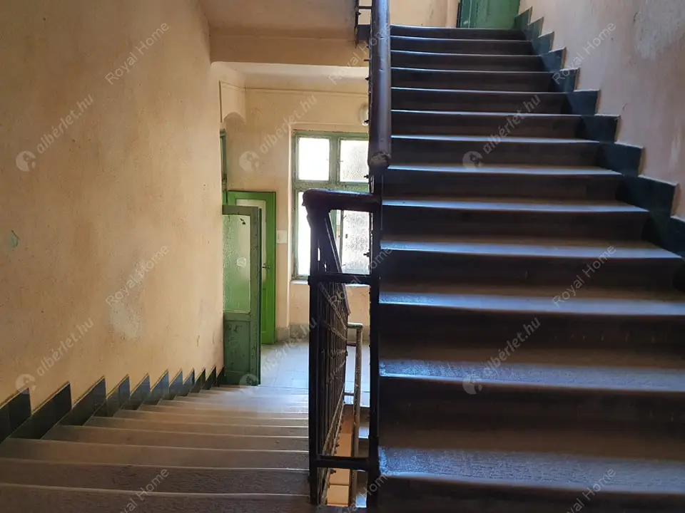 Kiadó albérlet 180000 Ft/hó áron: Budapest, VII. kerület  Csengery utca. Mérete: 35 nm, 1 szobás | Alberlet.hu - 5655629