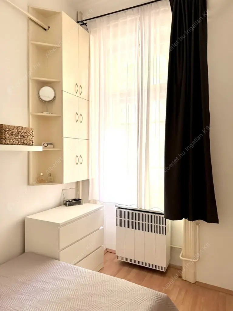 Kiadó albérlet 250000 Ft/hó áron: Budapest, VII. kerület  Cserhát utca. Mérete: 43 nm, 1 szobás | Alberlet.hu - 6562515