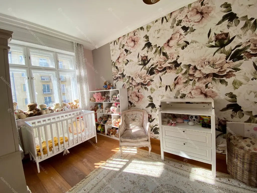 Kiadó albérlet 450000 Ft/hó áron: Budapest, VII. kerület  Damjanich utca. Mérete: 107 nm, 3 szobás | Alberlet.hu - 6675238