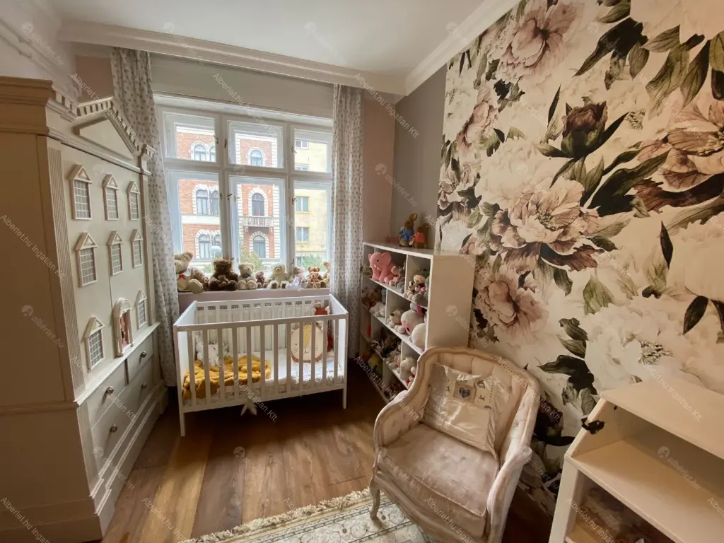 Kiadó albérlet 450000 Ft/hó áron: Budapest, VII. kerület  Damjanich utca. Mérete: 107 nm, 3 szobás | Alberlet.hu - 6675240