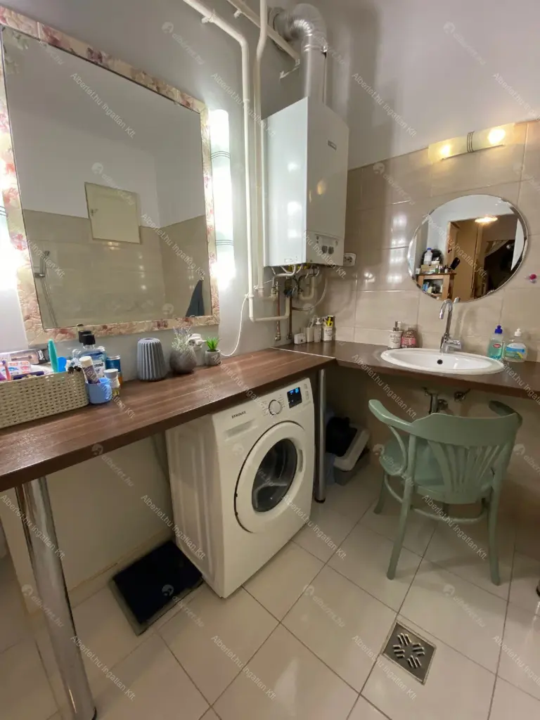 Kiadó albérlet 450000 Ft/hó áron: Budapest, VII. kerület  Damjanich utca. Mérete: 107 nm, 3 szobás | Alberlet.hu - 6675251