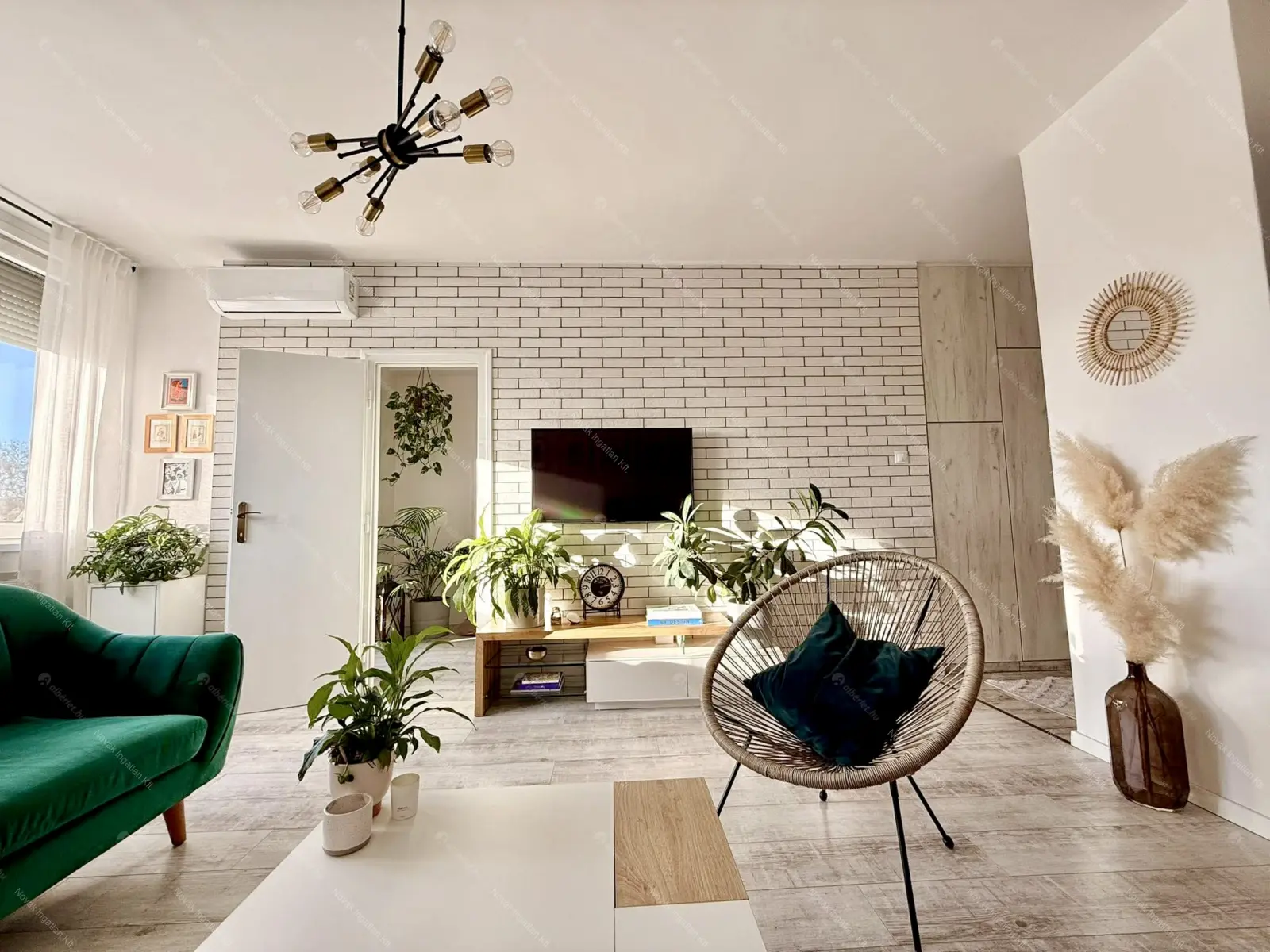 Kiadó albérlet 350000 Ft/hó áron: Budapest, VII. kerület  Damjanich utca. Mérete: 44 nm, 2 szobás | Alberlet.hu - 6659081