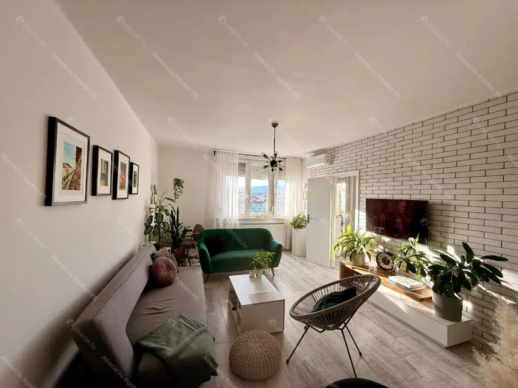 Kiadó albérlet 350000 Ft/hó áron: Budapest, VII. kerület  Damjanich utca. Mérete: 44 nm, 2 szobás | Alberlet.hu - 6659502