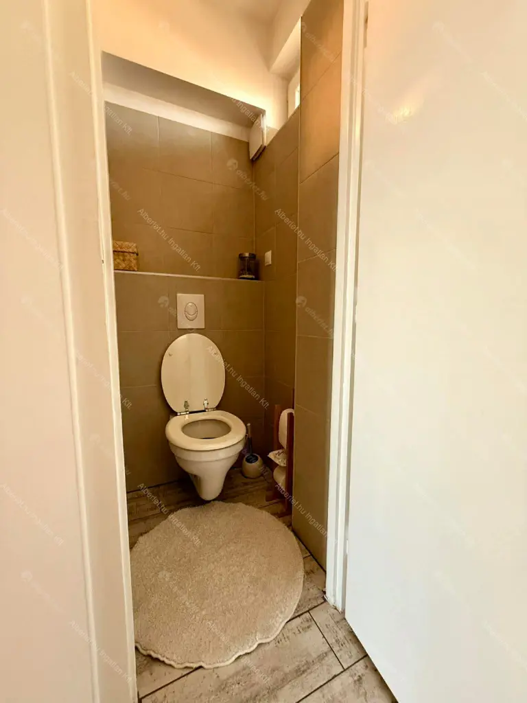 Kiadó albérlet 350000 Ft/hó áron: Budapest, VII. kerület  Damjanich utca. Mérete: 44 nm, 2 szobás | Alberlet.hu - 6659511