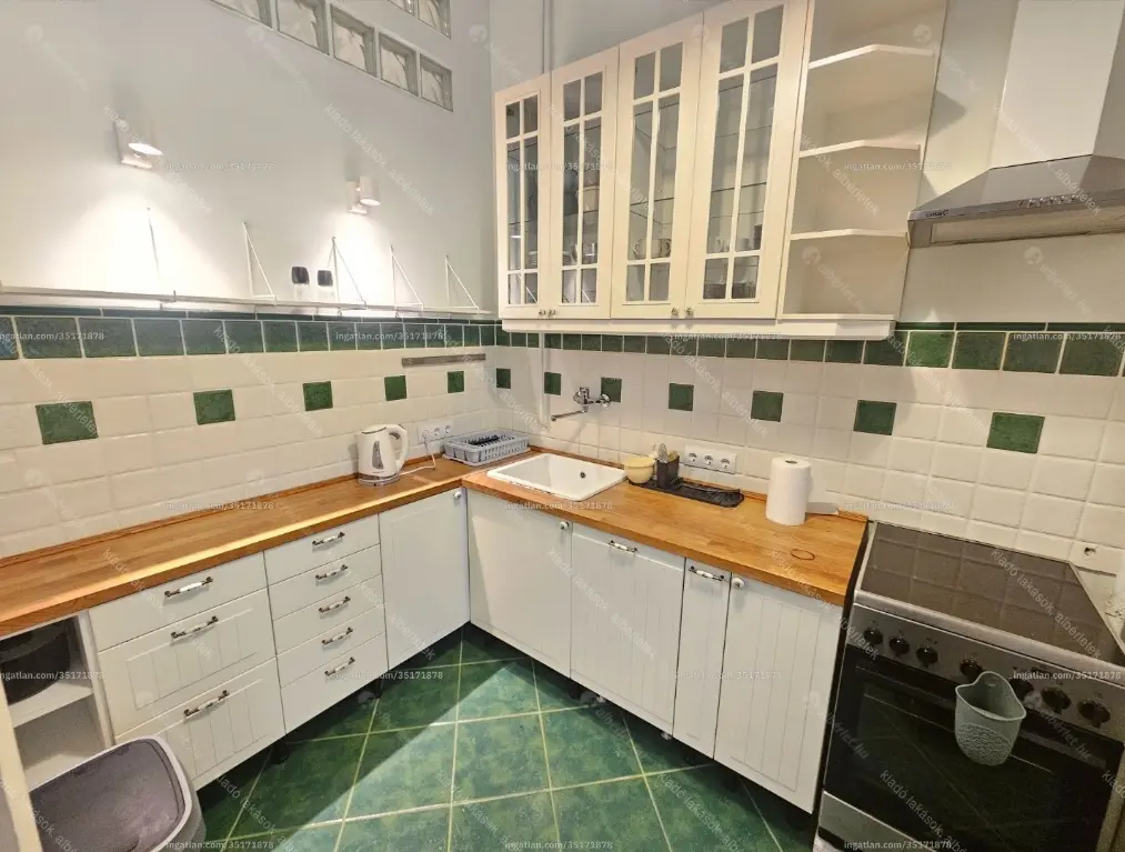 Kiadó albérlet 240000 Ft/hó áron: Budapest, VII. kerület  Damjanich utca. Mérete: 50 nm, 1 szobás | Alberlet.hu - 6654546