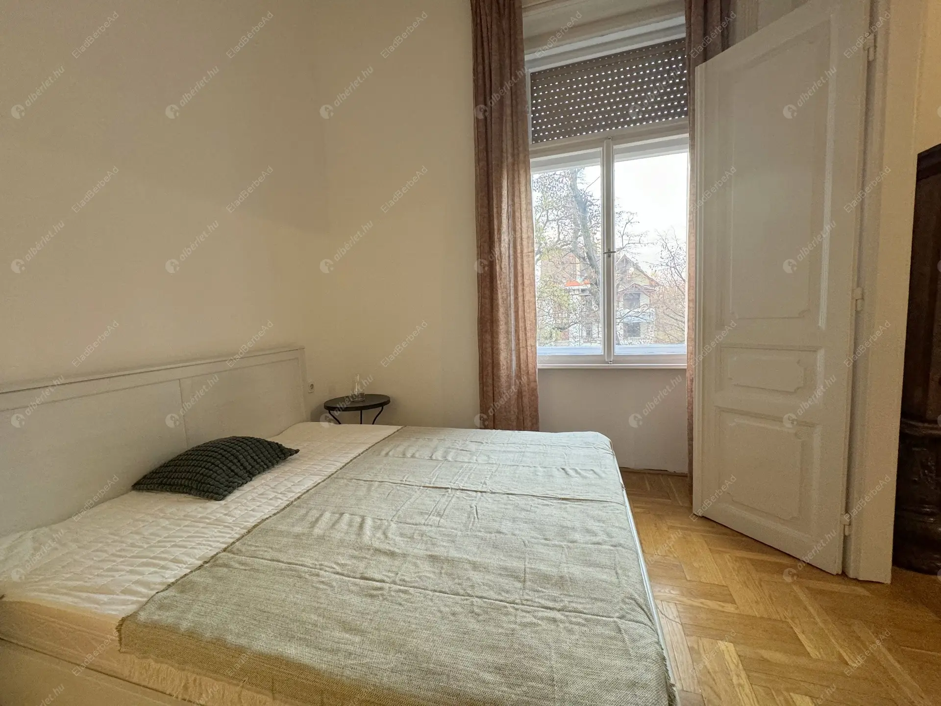 Kiadó albérlet 249000 Ft/hó áron: Budapest, VII. kerület  Damjanich utca. Mérete: 56 nm, 2 szobás | Alberlet.hu - 6365475