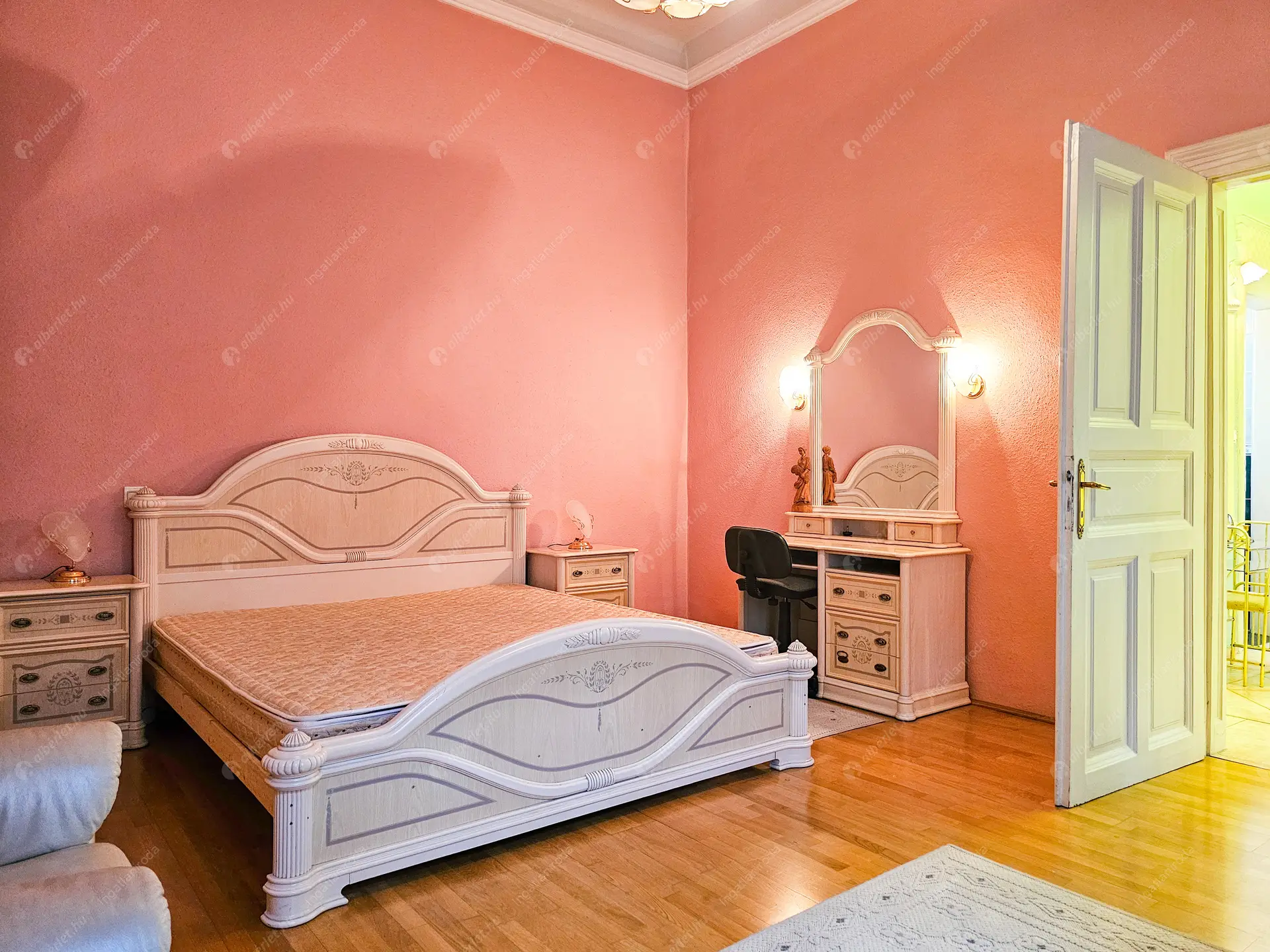 Kiadó albérlet 253000 Ft/hó áron: Budapest, VII. kerület  Damjanich utca. Mérete: 70 nm, 2 szobás | Alberlet.hu - 6521243