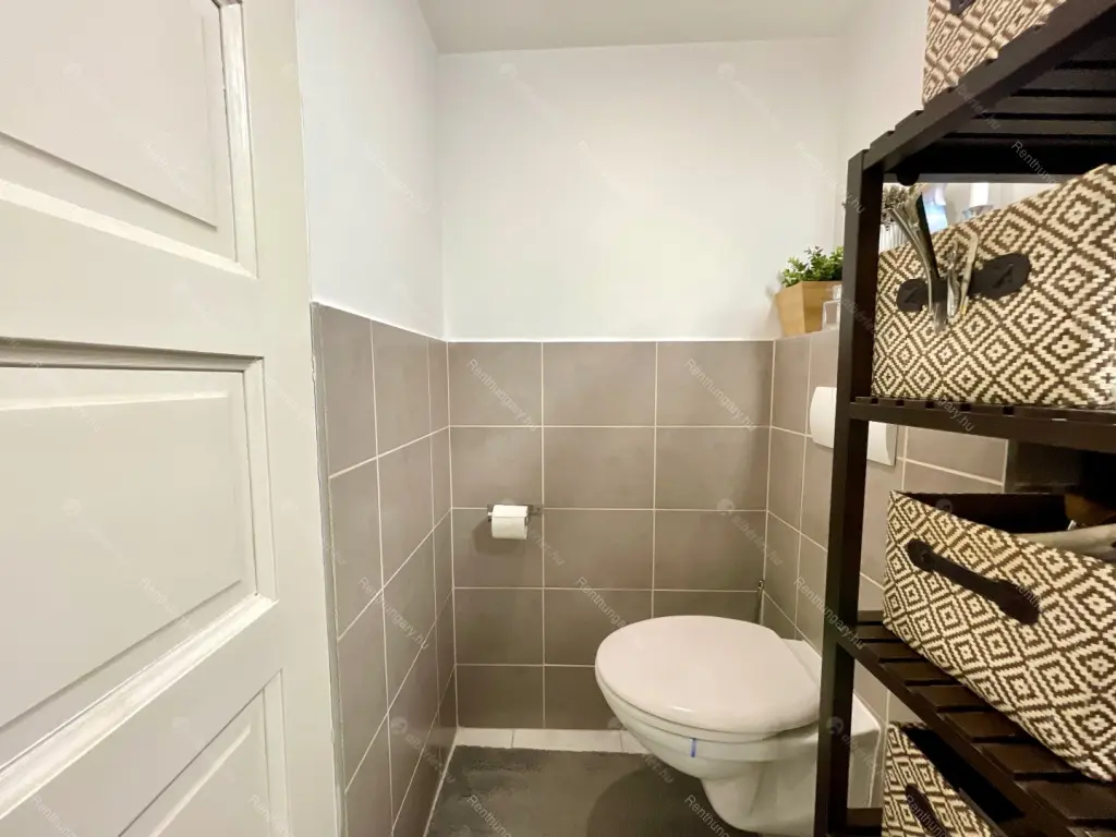 Kiadó albérlet 550000 Ft/hó áron: Budapest, VII. kerület  Damjanich utca. Mérete: 84 nm, 4 szobás | Alberlet.hu - 6699382