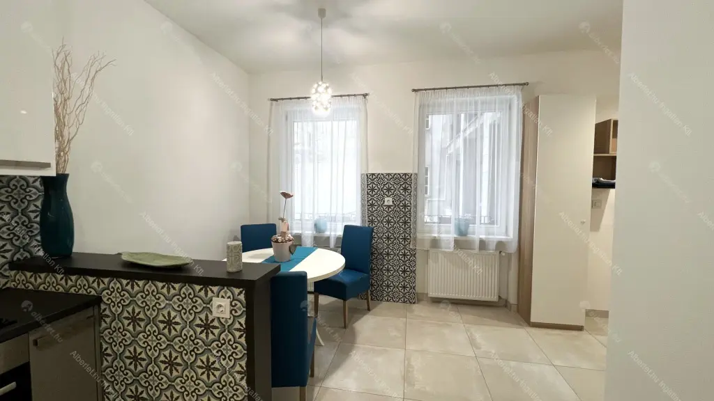 Kiadó albérlet 445000 Ft/hó áron: Budapest, VII. kerület  Dembinszky utca. Mérete: 108 nm, 3 szobás | Alberlet.hu - 6672864