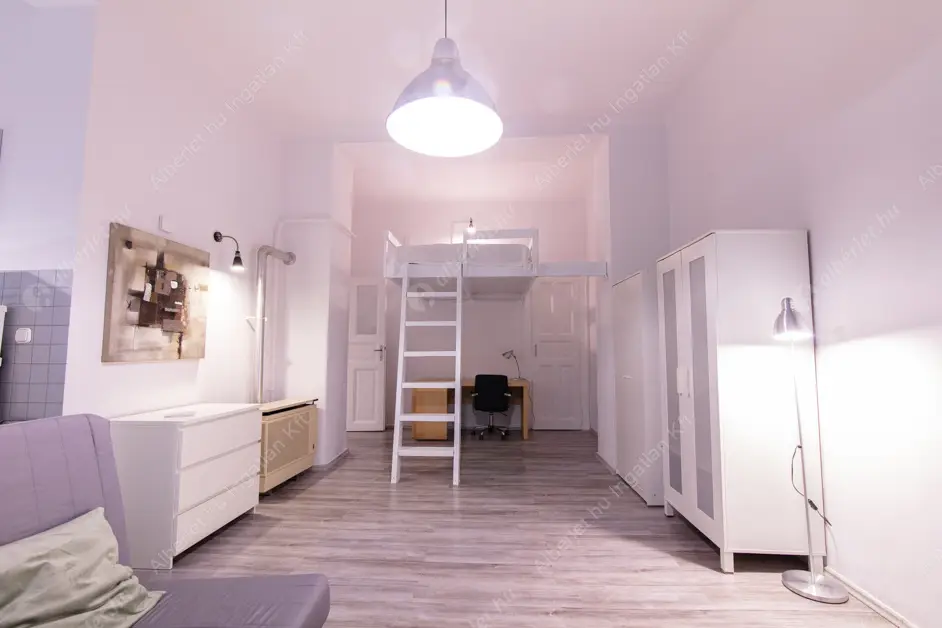 Kiadó albérlet 240000 Ft/hó áron: Budapest, VII. kerület  Dembinszky utca. Mérete: 47 nm, 1 szobás | Alberlet.hu - 6513460