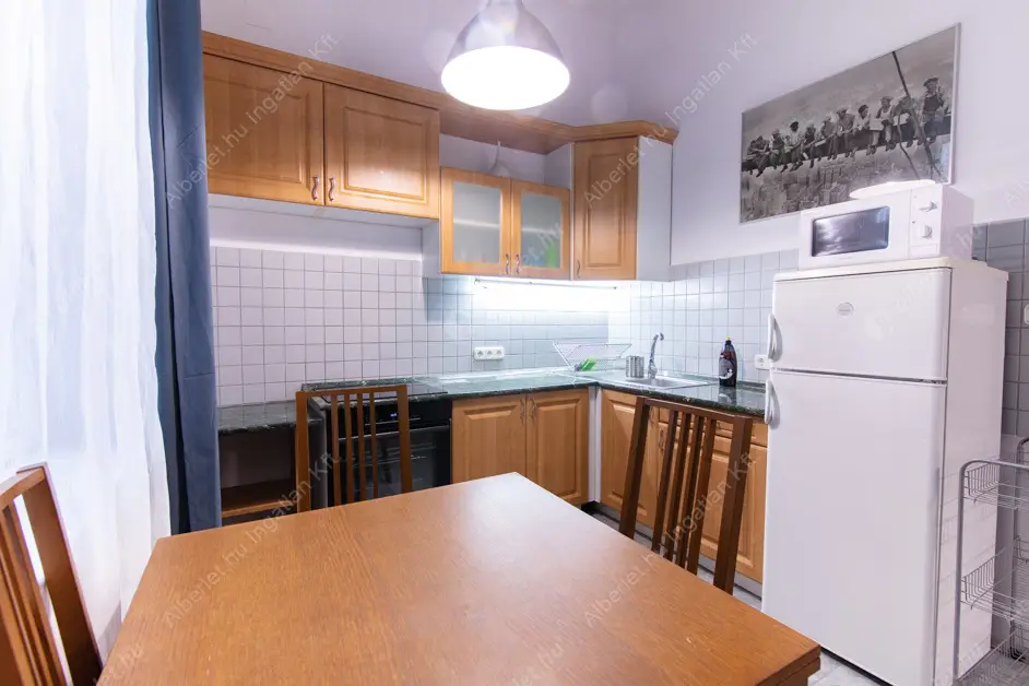 Kiadó albérlet 240000 Ft/hó áron: Budapest, VII. kerület  Dembinszky utca. Mérete: 47 nm, 1 szobás | Alberlet.hu - 6513462