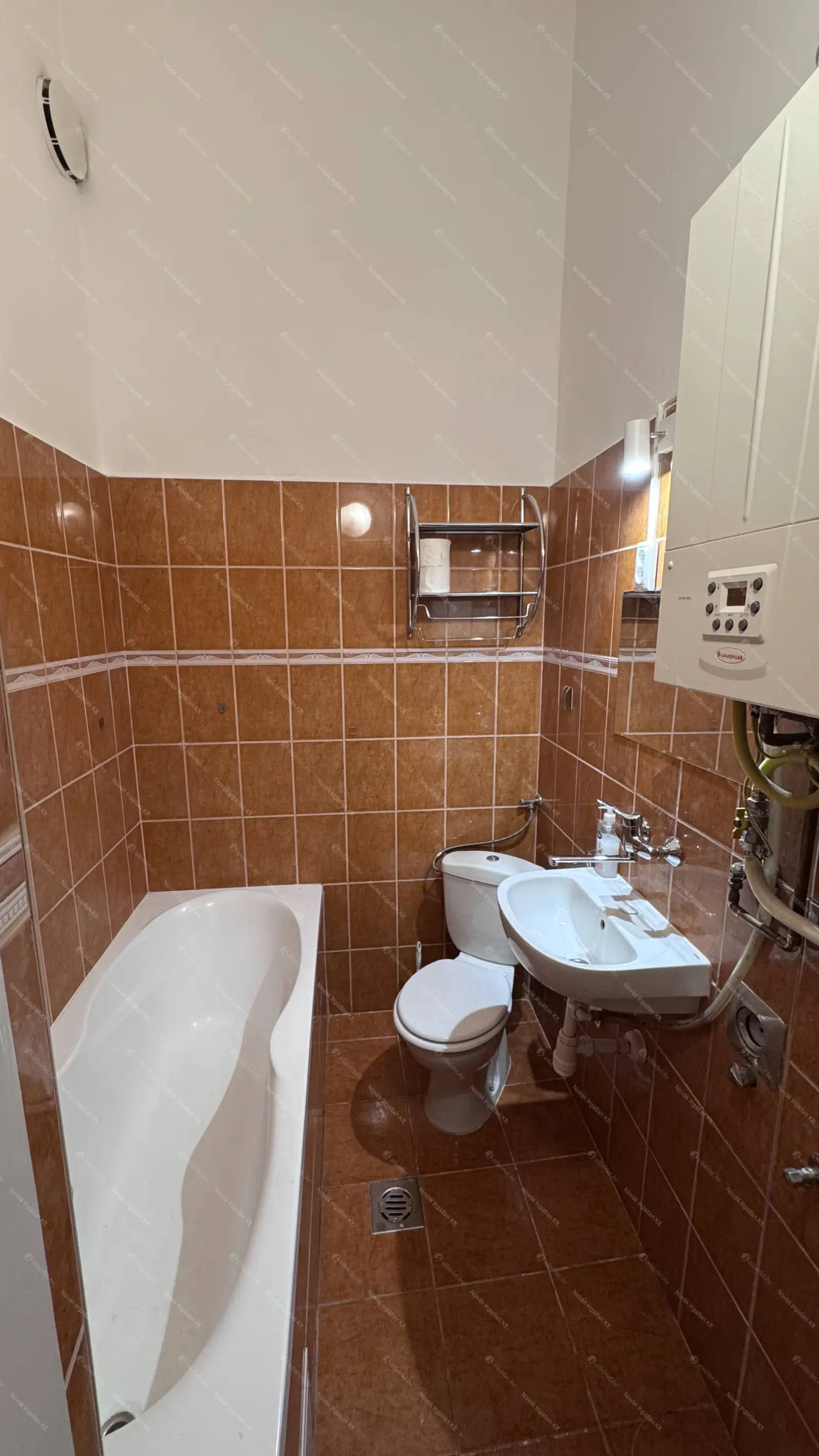 Kiadó albérlet 220000 Ft/hó áron: Budapest, VII. kerület  Dembinszky utca. Mérete: 47 nm, 1 szobás | Alberlet.hu - 6650331