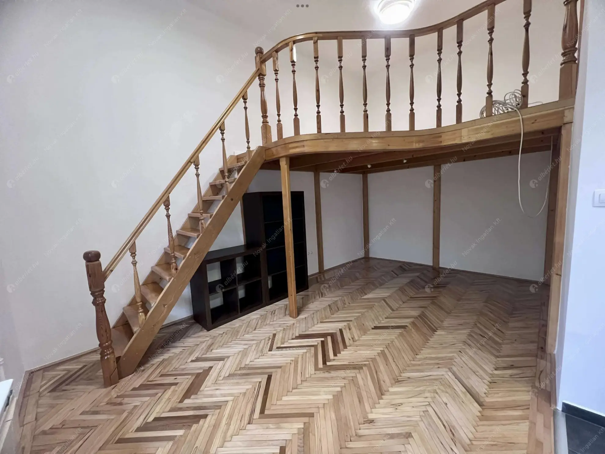 Kiadó albérlet 220000 Ft/hó áron: Budapest, VII. kerület  Dob utca. Mérete: 25 nm, 1 szobás | Alberlet.hu - 6588806