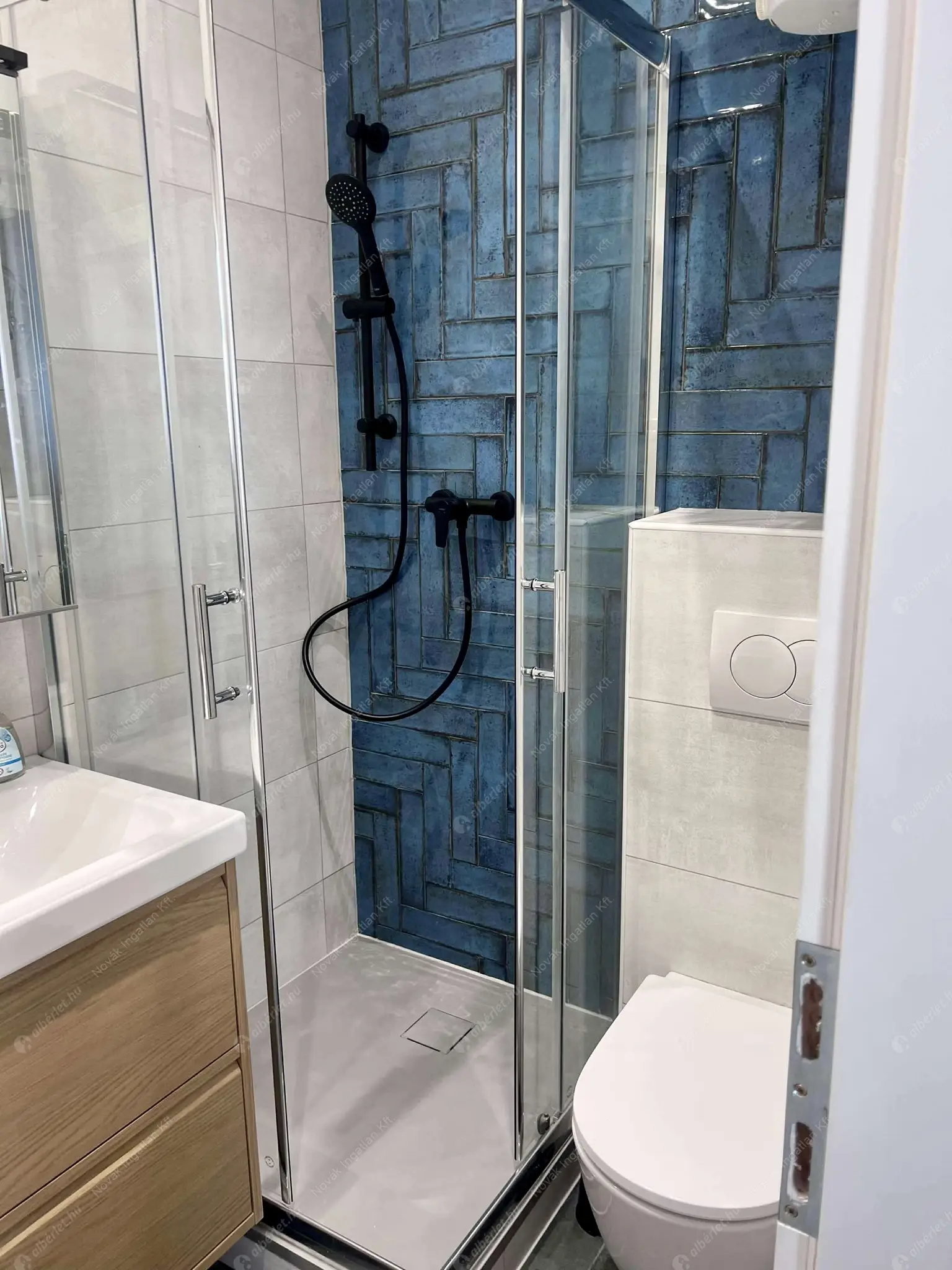 Kiadó albérlet 220000 Ft/hó áron: Budapest, VII. kerület  Dob utca. Mérete: 25 nm, 1 szobás | Alberlet.hu - 6588811