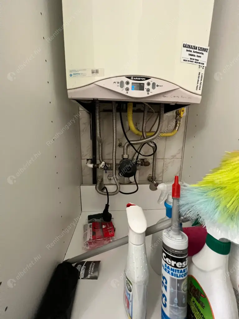 Kiadó albérlet 211000 Ft/hó áron: Budapest, VII. kerület  Dob utca. Mérete: 32 nm, 1 szobás | Alberlet.hu - 6601719