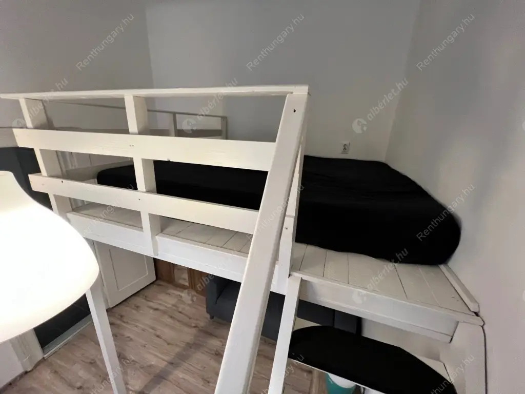 Kiadó albérlet 205000 Ft/hó áron: Budapest, VII. kerület  Dob utca. Mérete: 32 nm, 1 szobás | Alberlet.hu - 6616594