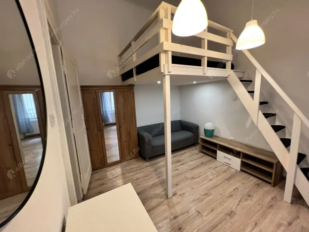 Kiadó albérlet 205000 Ft/hó áron: Budapest, VII. kerület  Dob utca. Mérete: 32 nm, 1 szobás | Alberlet.hu - 6616597