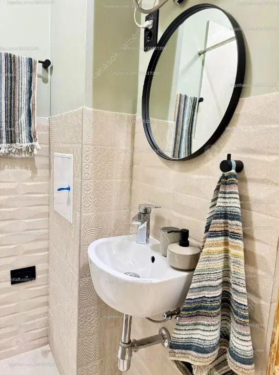 Kiadó albérlet 245000 Ft/hó áron: Budapest, VII. kerület  Dob utca. Mérete: 37 nm, 1 szobás | Alberlet.hu - 6634681