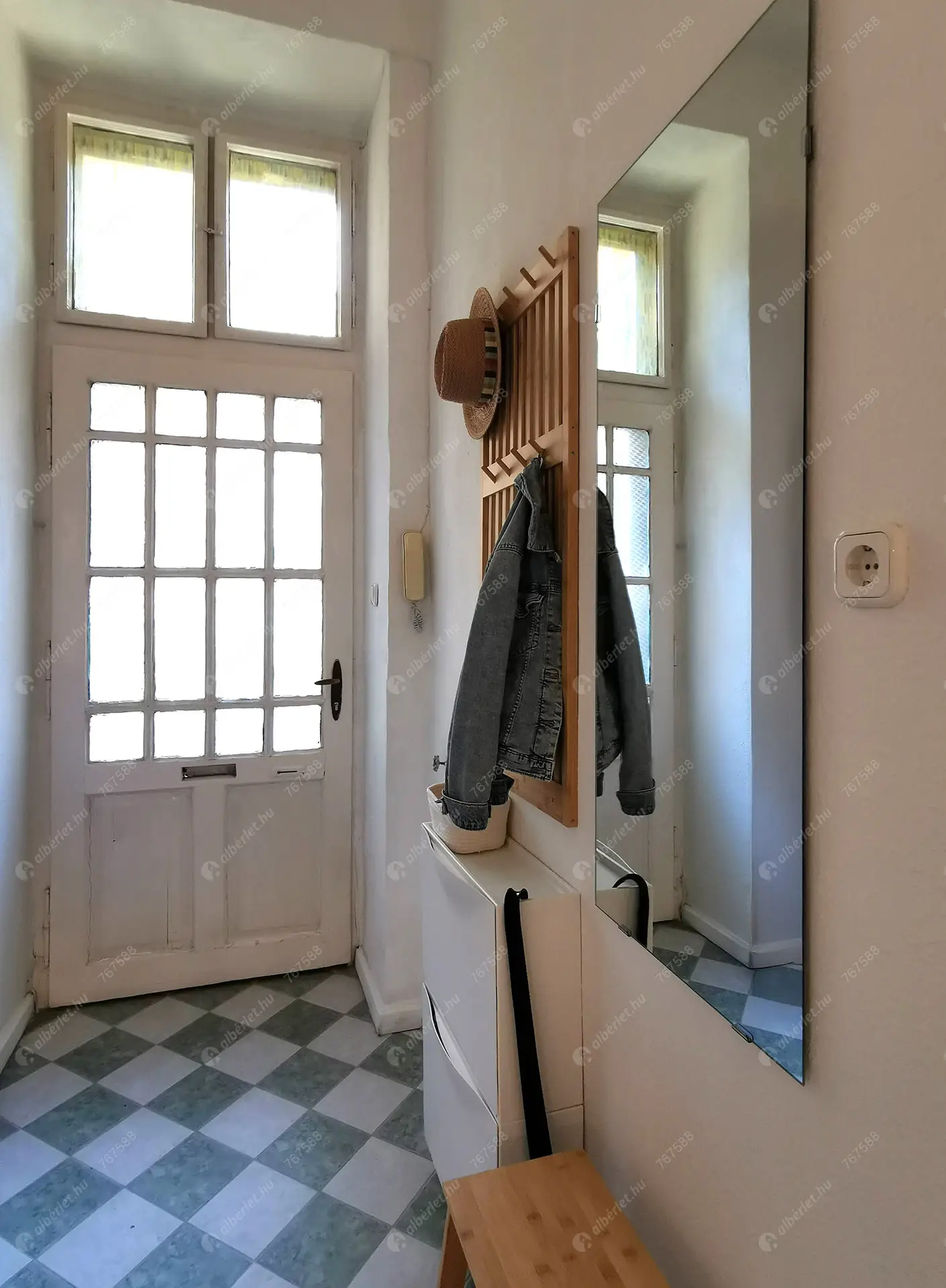 Kiadó albérlet 236000 Ft/hó áron: Budapest, VII. kerület  Dob utca. Mérete: 38 nm, 1 szobás | Alberlet.hu - 6527192