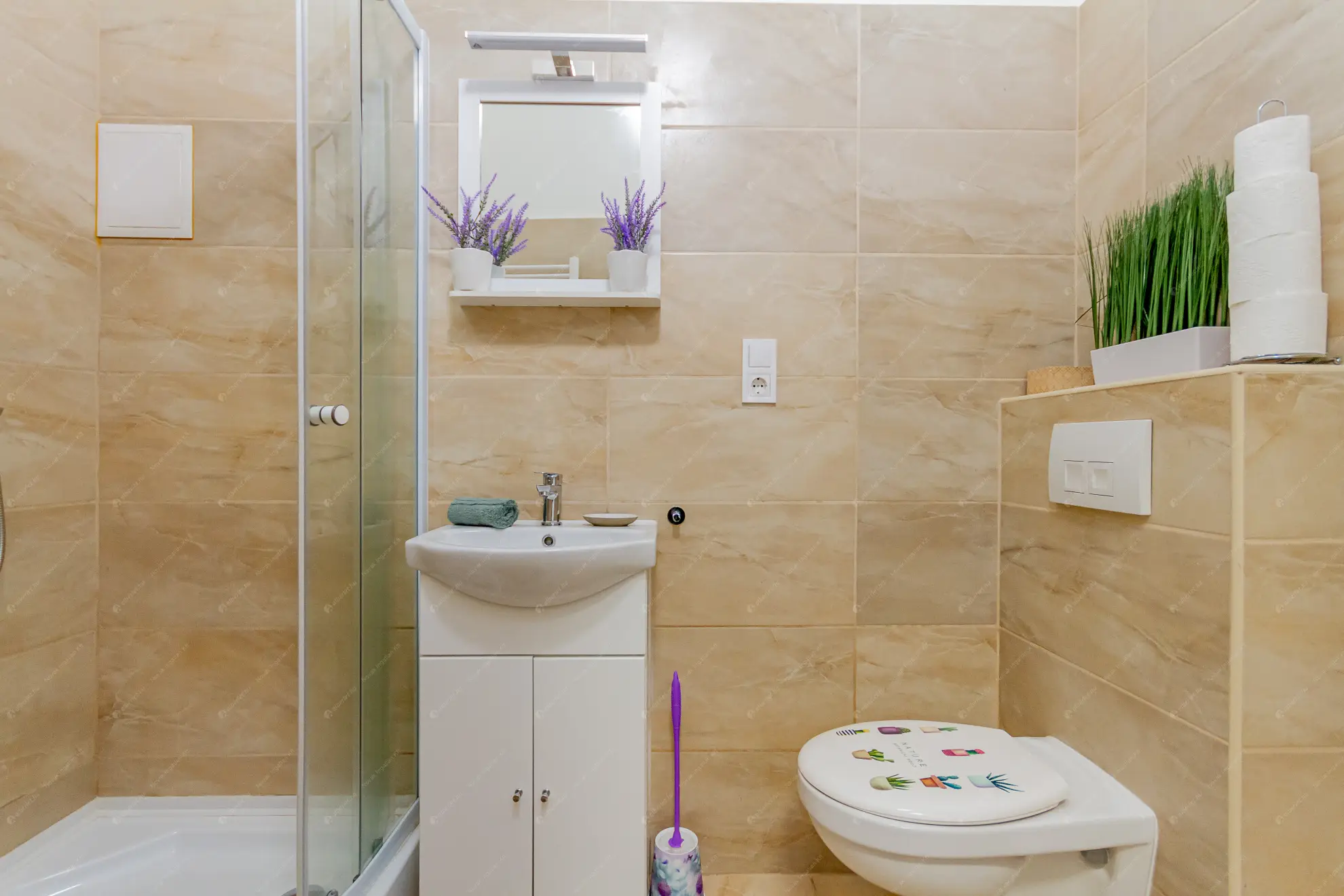 Kiadó albérlet 259000 Ft/hó áron: Budapest, VII. kerület  Dob utca. Mérete: 41 nm, 2 szobás | Alberlet.hu - 6575208