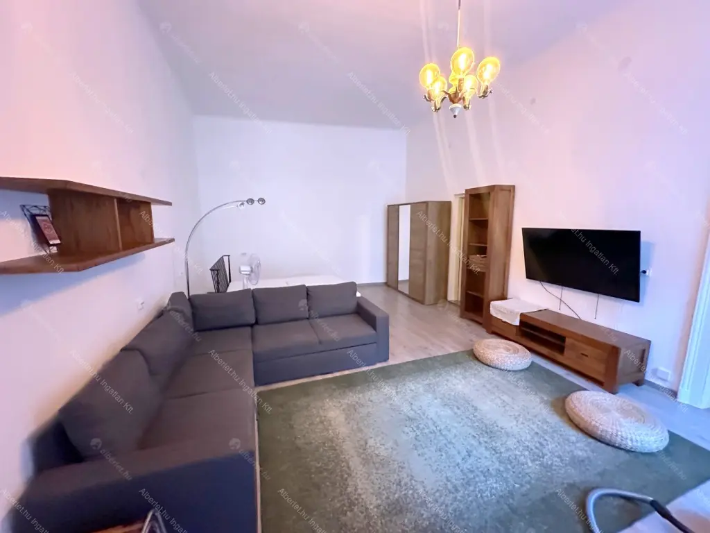 Kiadó albérlet 200000 Ft/hó áron: Budapest, VII. kerület  Dob utca. Mérete: 46 nm, 1 szobás | Alberlet.hu - 6644292