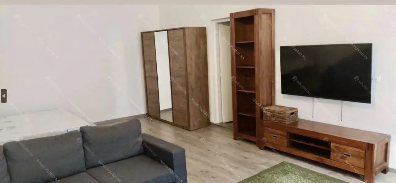 Kiadó albérlet 200000 Ft/hó áron: Budapest, VII. kerület  Dob utca. Mérete: 46 nm, 1 szobás | Alberlet.hu - 6644505