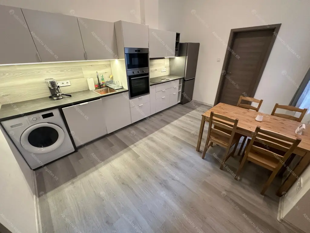 Kiadó albérlet 320000 Ft/hó áron: Budapest, VII. kerület  Dob utca. Mérete: 50 nm, 2 szobás | Alberlet.hu - 6664249