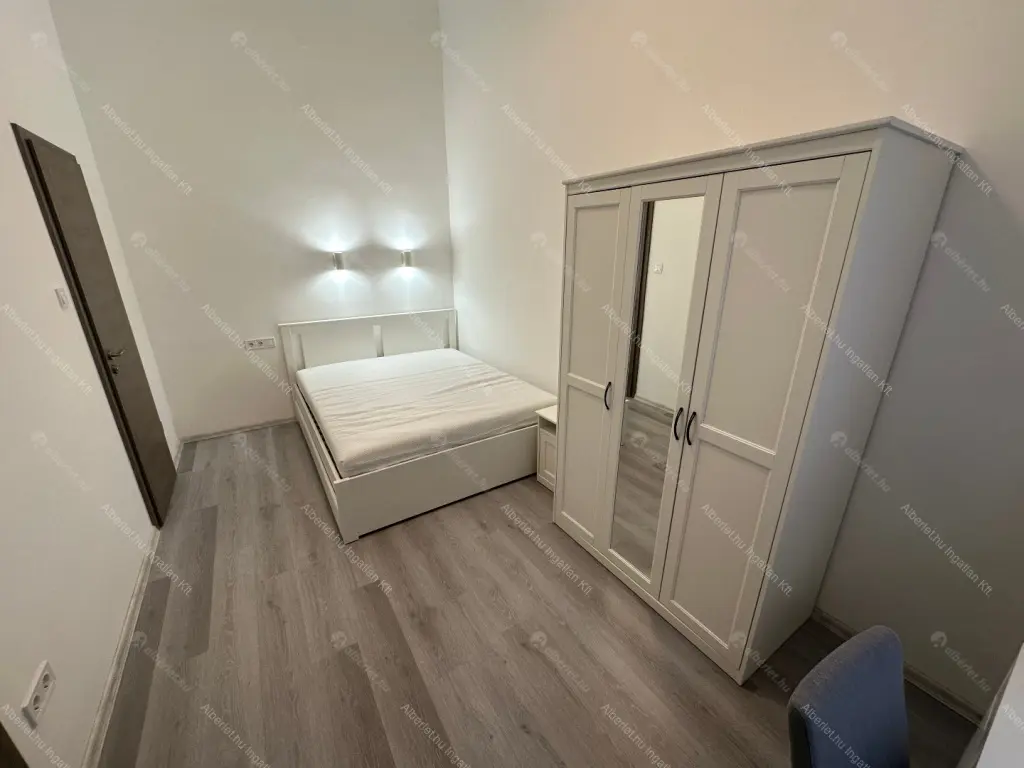 Kiadó albérlet 320000 Ft/hó áron: Budapest, VII. kerület  Dob utca. Mérete: 50 nm, 2 szobás | Alberlet.hu - 6681790