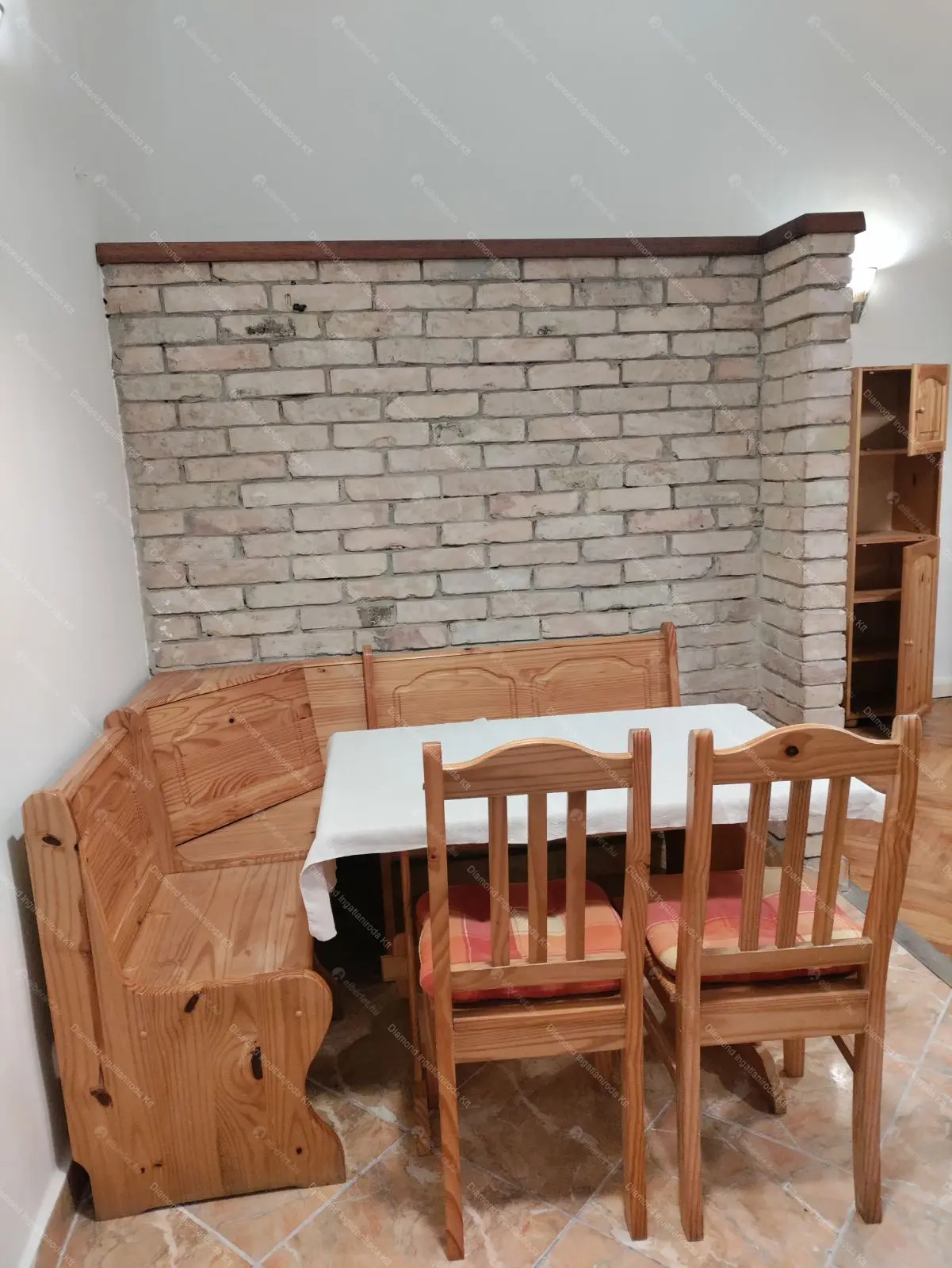 Kiadó albérlet 225000 Ft/hó áron: Budapest, VII. kerület  Dob utca. Mérete: 55 nm, 2 szobás | Alberlet.hu - 6650450