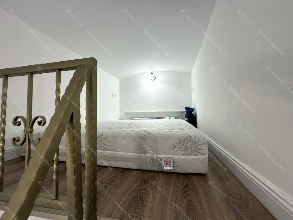 Kiadó albérlet 475000 Ft/hó áron: Budapest, VII. kerület  Dob utca. Mérete: 55 nm, 2 szobás | Alberlet.hu - 6706848