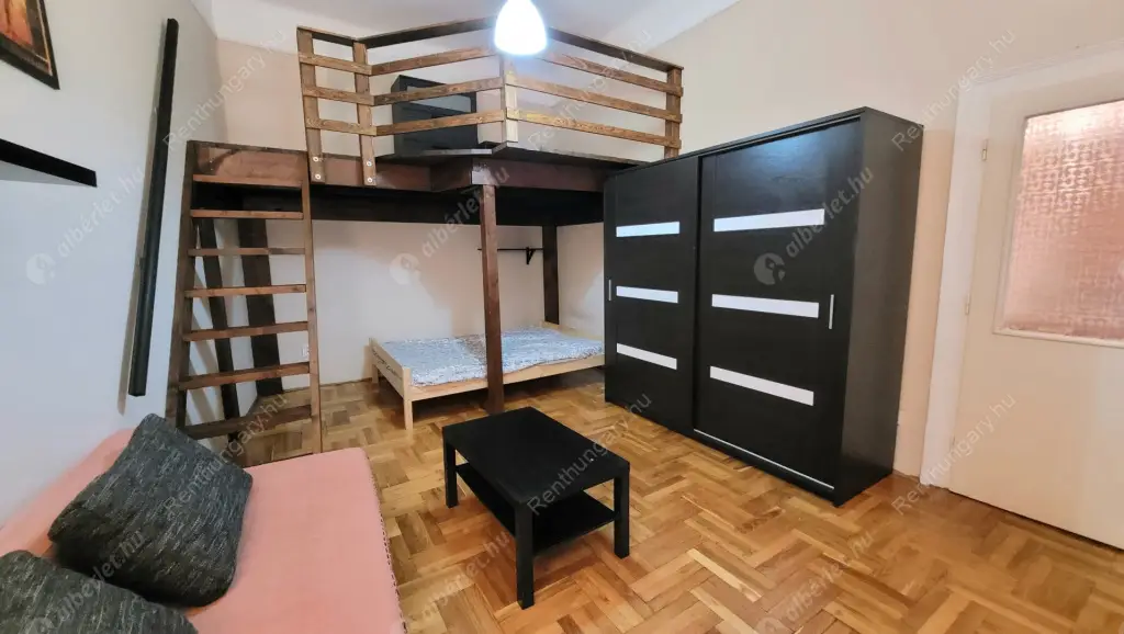 Kiadó albérlet 190000 Ft/hó áron: Budapest, VII. kerület  Dohány utca. Mérete: 31 nm, 1 szobás | Alberlet.hu - 6611183