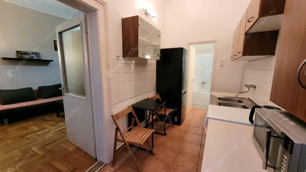 Kiadó albérlet 190000 Ft/hó áron: Budapest, VII. kerület  Dohány utca. Mérete: 31 nm, 1 szobás | Alberlet.hu - 6611186