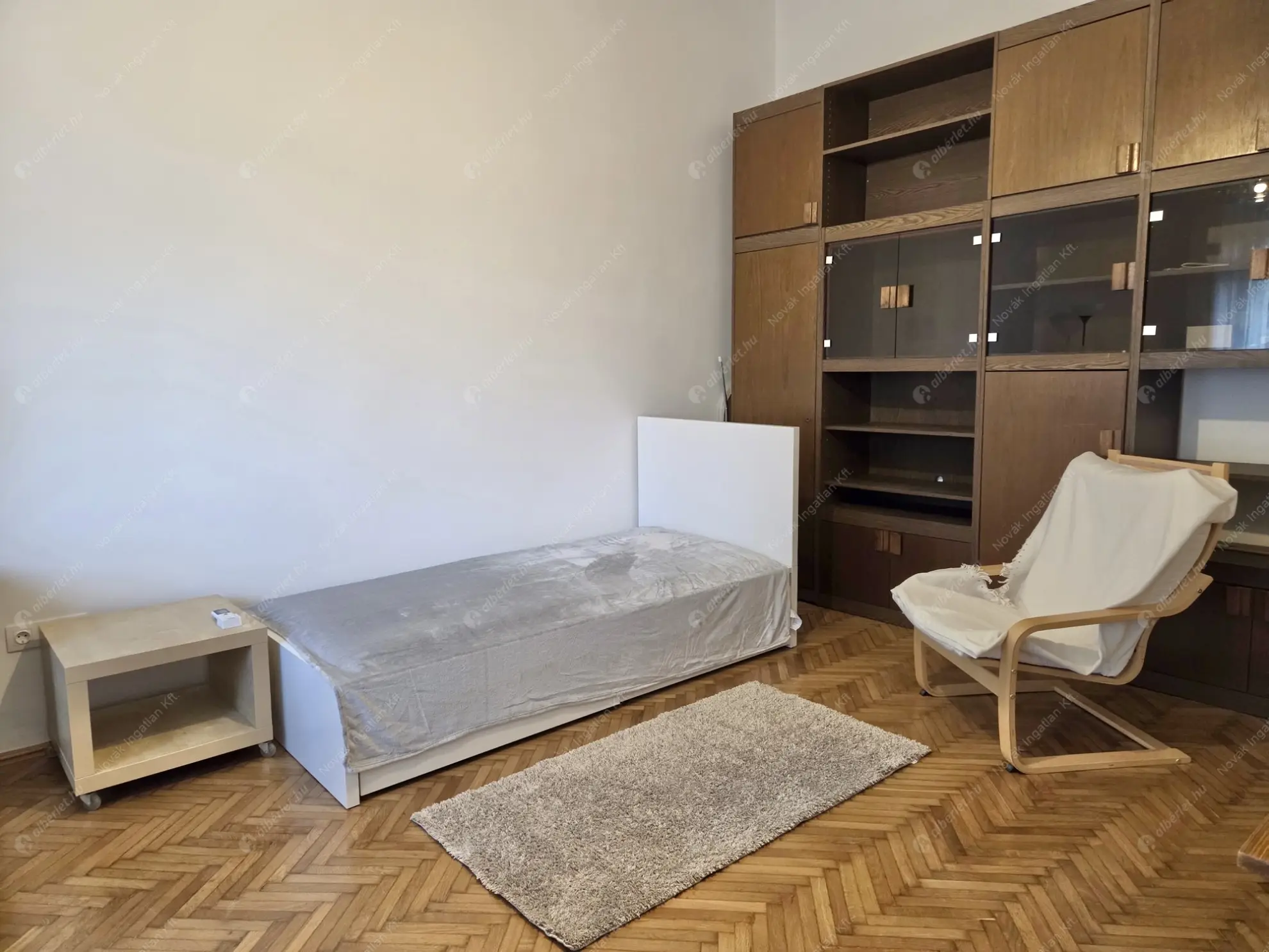 Kiadó albérlet 200000 Ft/hó áron: Budapest, VII. kerület  Dohány utca. Mérete: 32 nm, 1 szobás | Alberlet.hu - 6565249