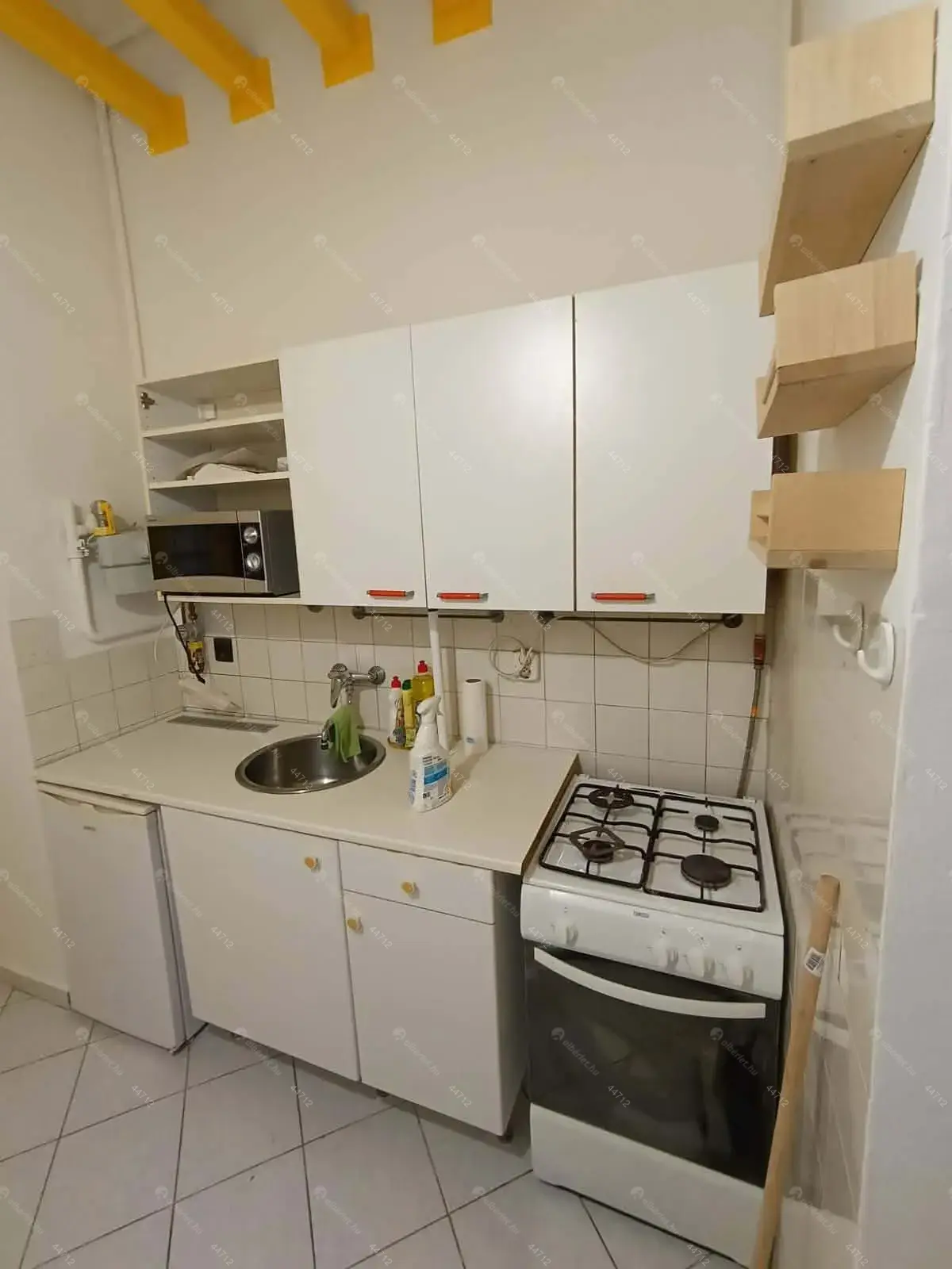 Kiadó albérlet 180000 Ft/hó áron: Budapest, VII. kerület  Dohány utca. Mérete: 36 nm, 1 szobás | Alberlet.hu - 6705206