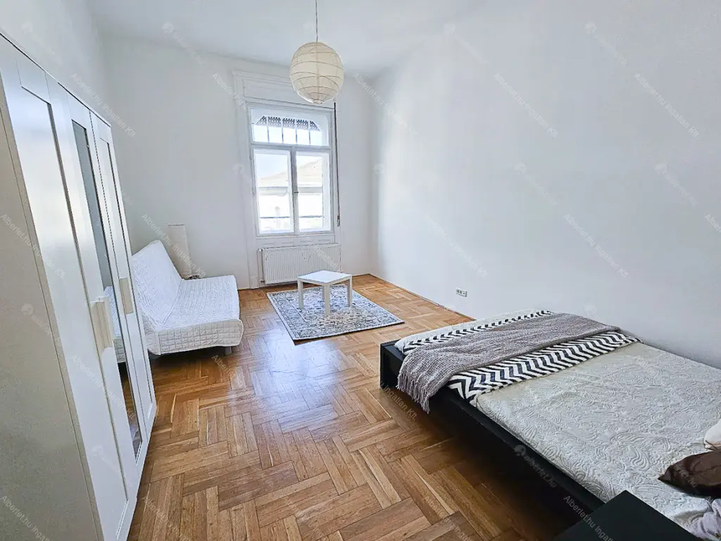 Kiadó albérlet 200000 Ft/hó áron: Budapest, VII. kerület  Dohány utca. Mérete: 37 nm, 1 szobás | Alberlet.hu - 6699035