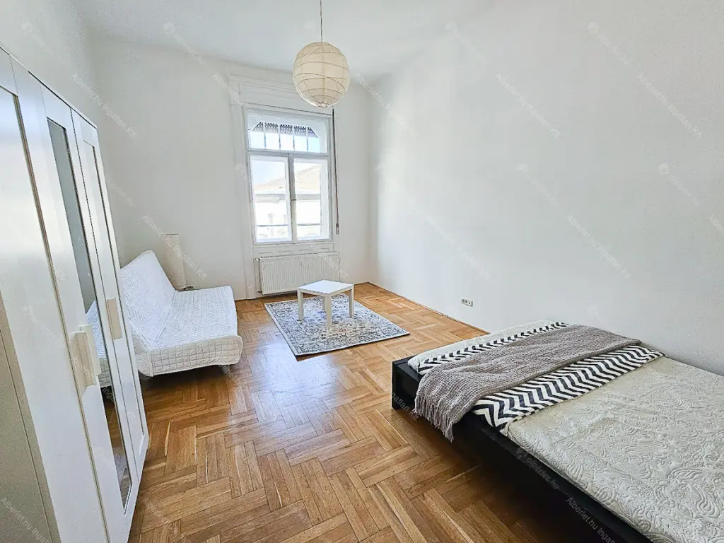 Kiadó albérlet 200000 Ft/hó áron: Budapest, VII. kerület  Dohány utca. Mérete: 37 nm, 1 szobás | Alberlet.hu - 6703649