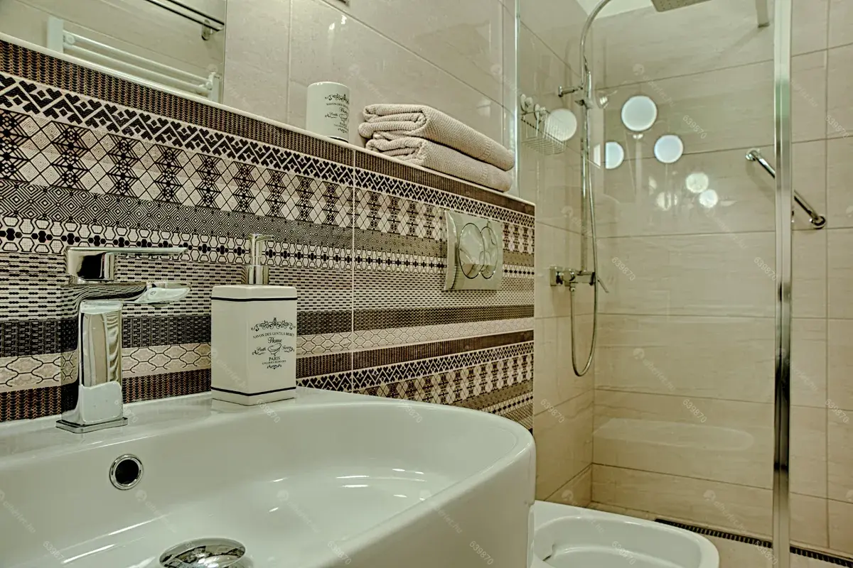 Kiadó albérlet 230000 Ft/hó áron: Budapest, VII. kerület  Dohány utca. Mérete: 40 nm, 1 szobás | Alberlet.hu - 6661214