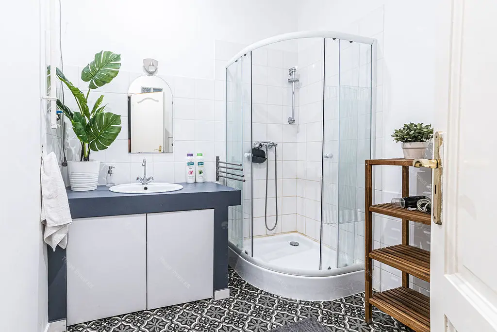 Kiadó albérlet 250000 Ft/hó áron: Budapest, VII. kerület  Dohány utca. Mérete: 46 nm, 2 szobás | Alberlet.hu - 6706340