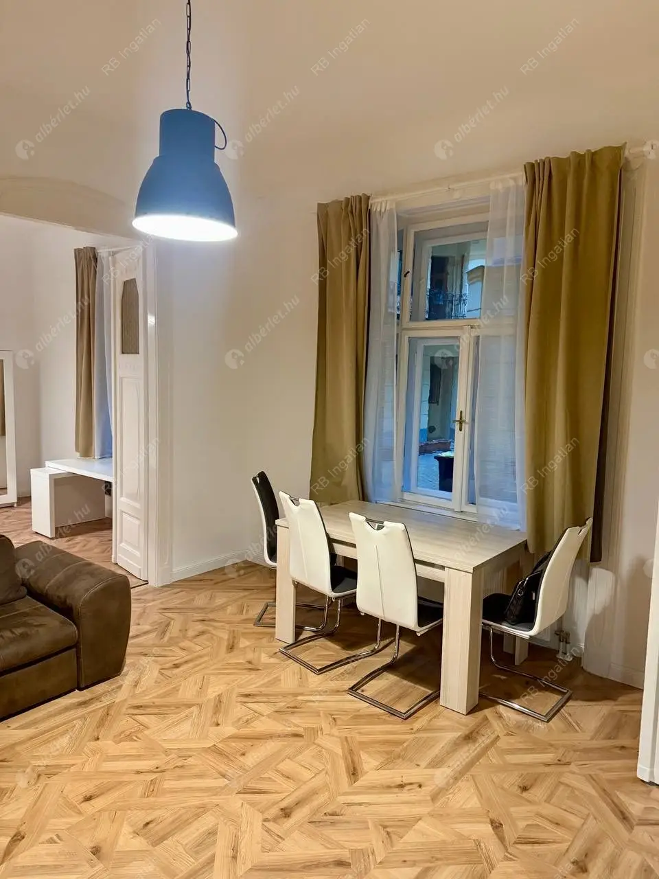 Kiadó albérlet 360000 Ft/hó áron: Budapest, VII. kerület  Dohány utca. Mérete: 63 nm, 3 szobás | Alberlet.hu - 6618017