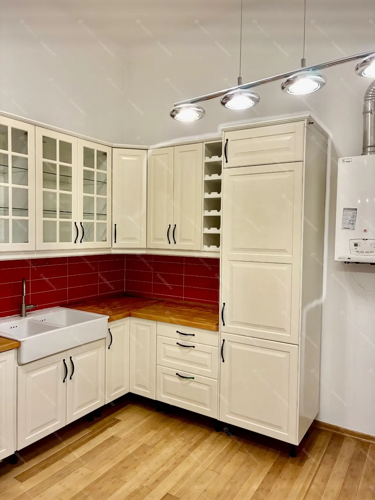 Kiadó albérlet 270000 Ft/hó áron: Budapest, VII. kerület  Dohány utca. Mérete: 64 nm, 2 szobás | Alberlet.hu - 6679275