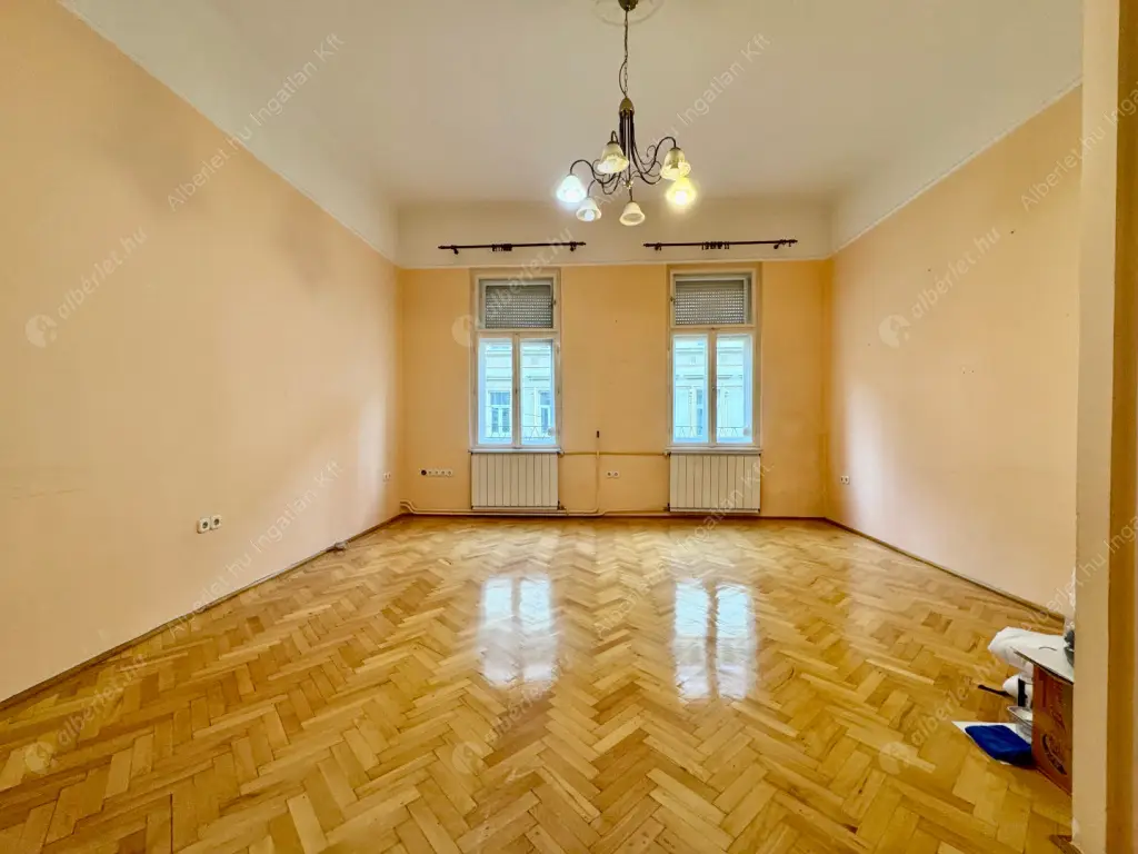 Kiadó albérlet 211000 Ft/hó áron: Budapest, VII. kerület  Dohány utca. Mérete: 70 nm, 2 szobás | Alberlet.hu - 6586103