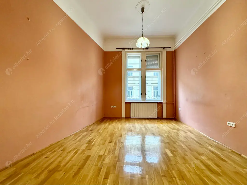 Kiadó albérlet 211000 Ft/hó áron: Budapest, VII. kerület  Dohány utca. Mérete: 70 nm, 2 szobás | Alberlet.hu - 6586104