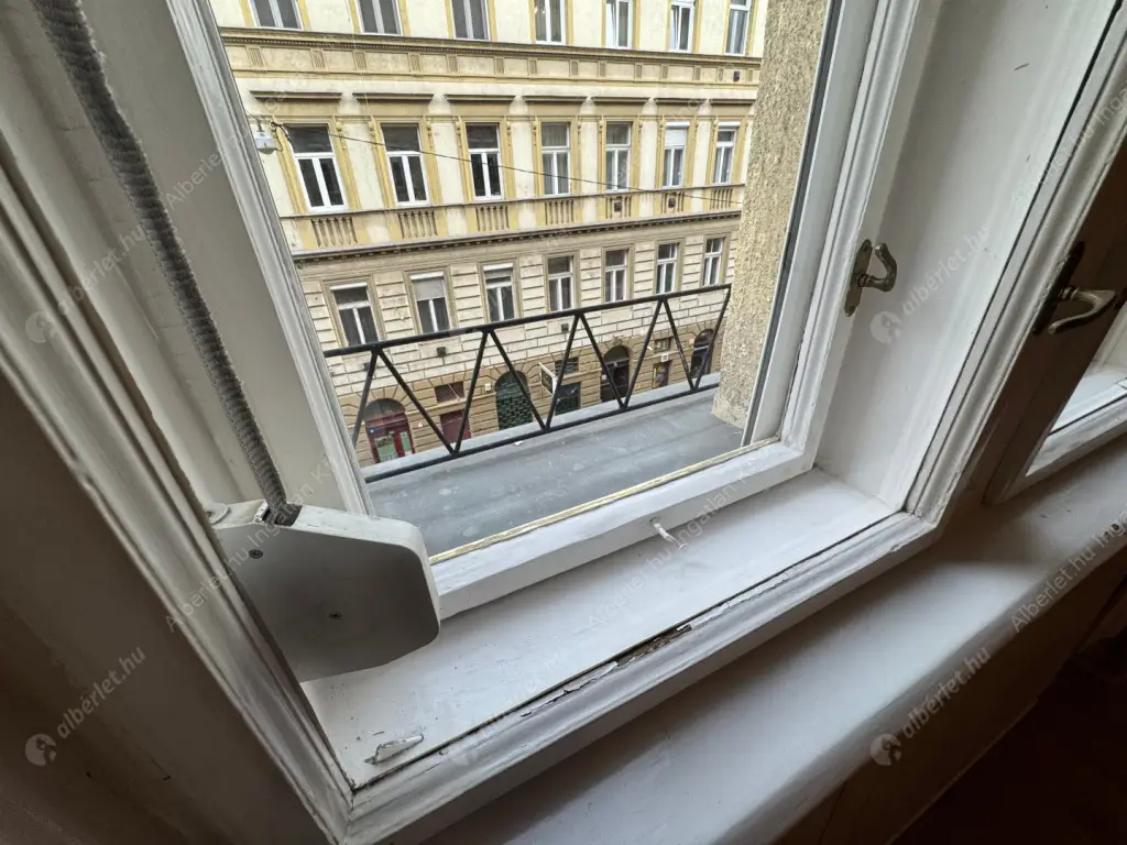 Kiadó albérlet 211000 Ft/hó áron: Budapest, VII. kerület  Dohány utca. Mérete: 70 nm, 2 szobás | Alberlet.hu - 6586114