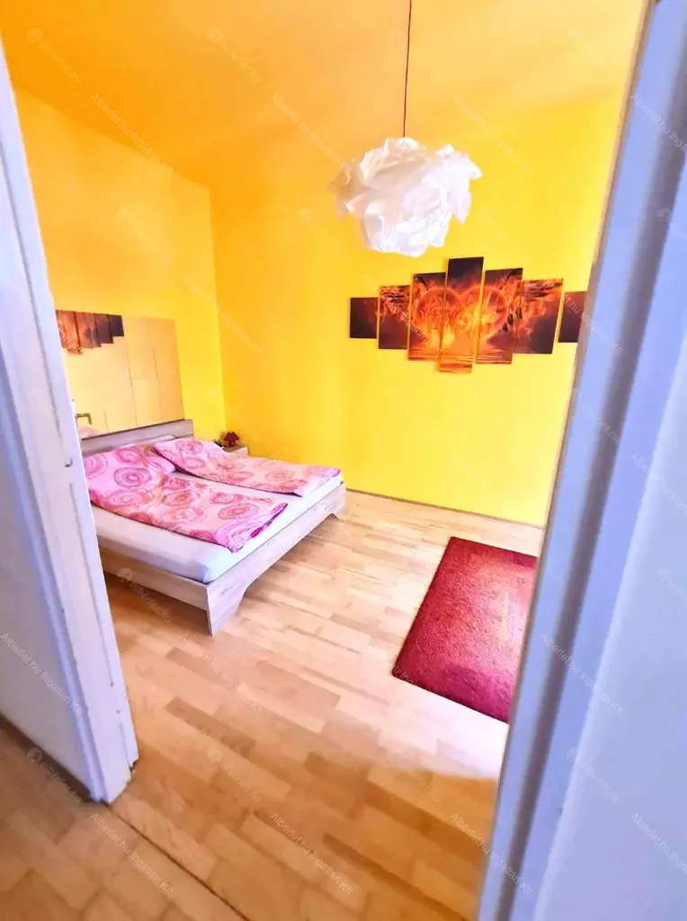 Kiadó albérlet 350000 Ft/hó áron: Budapest, VII. kerület  Dohány utca. Mérete: 70 nm, 2 szobás | Alberlet.hu - 6696037