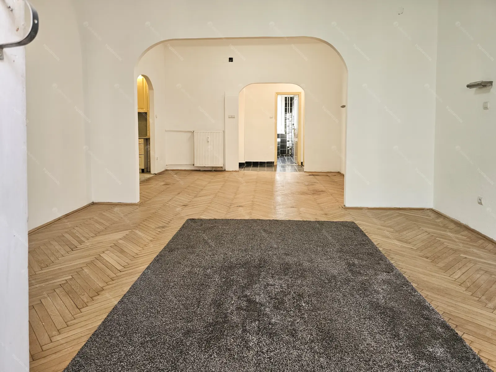 Kiadó albérlet 320000 Ft/hó áron: Budapest, VII. kerület  Dohány utca. Mérete: 90 nm, 2 szobás | Alberlet.hu - 6660197