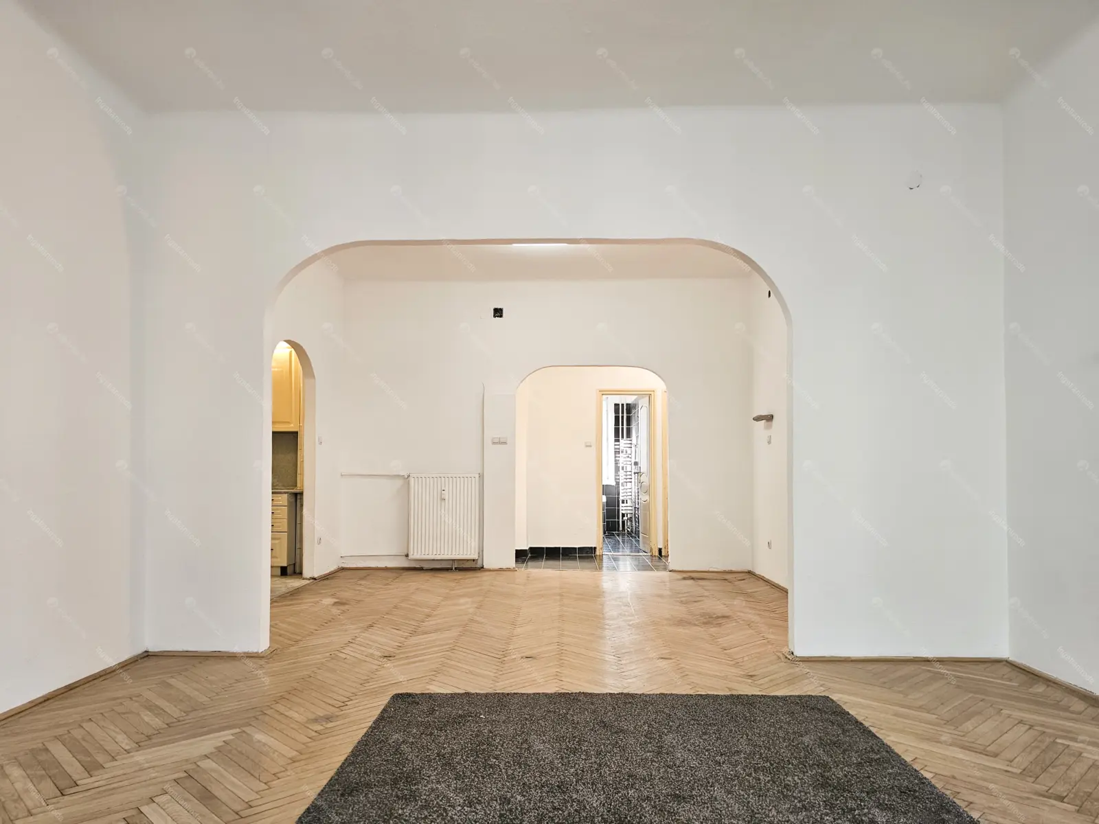 Kiadó albérlet 320000 Ft/hó áron: Budapest, VII. kerület  Dohány utca. Mérete: 90 nm, 2 szobás | Alberlet.hu - 6660198