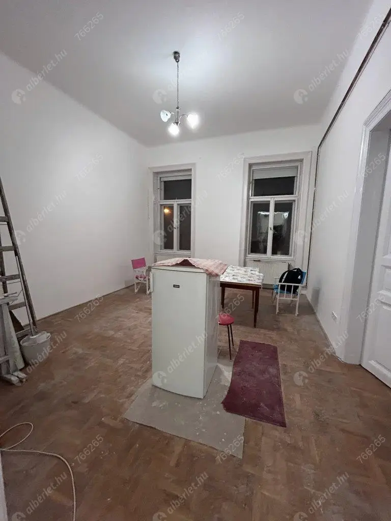 Kiadó albérlet 320000 Ft/hó áron: Budapest, VII. kerület  Dózsa György út. Mérete: 100 nm, 4 szobás | Alberlet.hu - 6621669